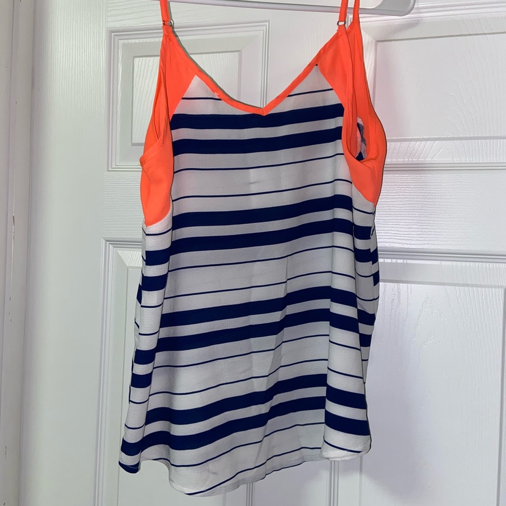 Navy blue, white and coral tank top💙🧡